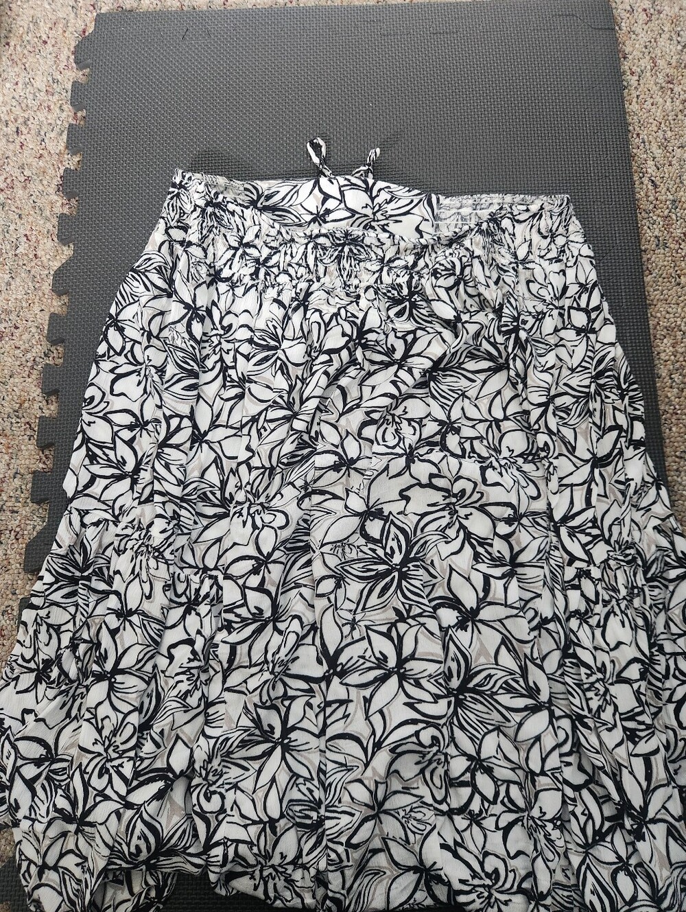 Black And White Floral Skirt